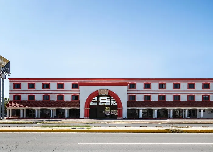 Oyo Hotel Real Del Sur, Estadio Chihuahua